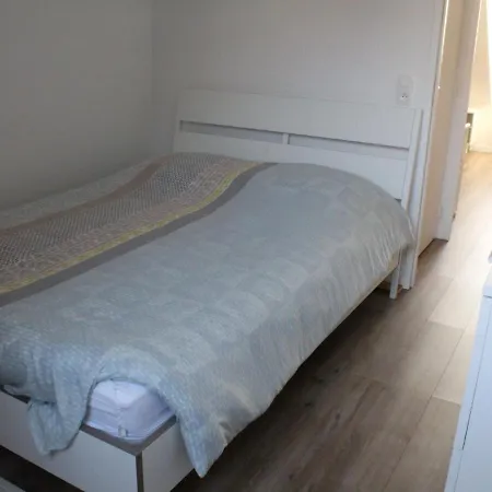 Charmante Maisonnette A Plage, 2 Chambres, Jardinet, Parking, Proche Commodites - Fr-1-482-45 *